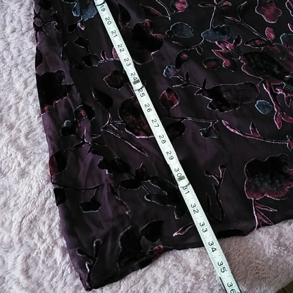 HALO 💖 Velvet Burn Out Dress - Picture 6 of 12